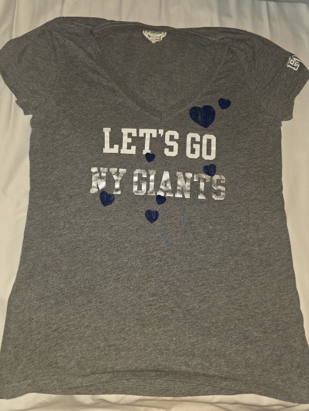 Victoria's Secret PINK × NFL LET'S GO NY GIANTS V-Neck Tee w Navy Hearts Size L